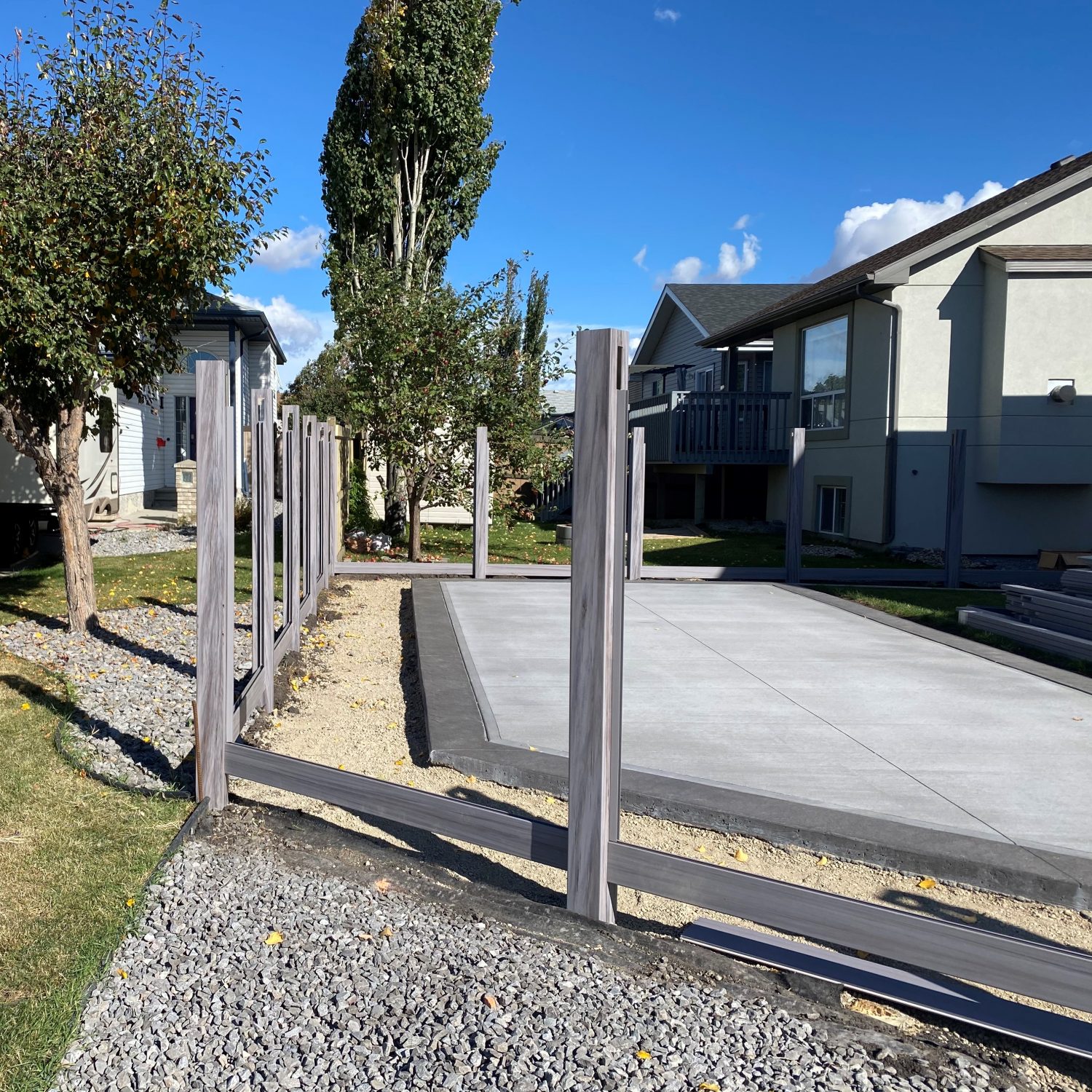 How Much Does A Vinyl Fence Cost?