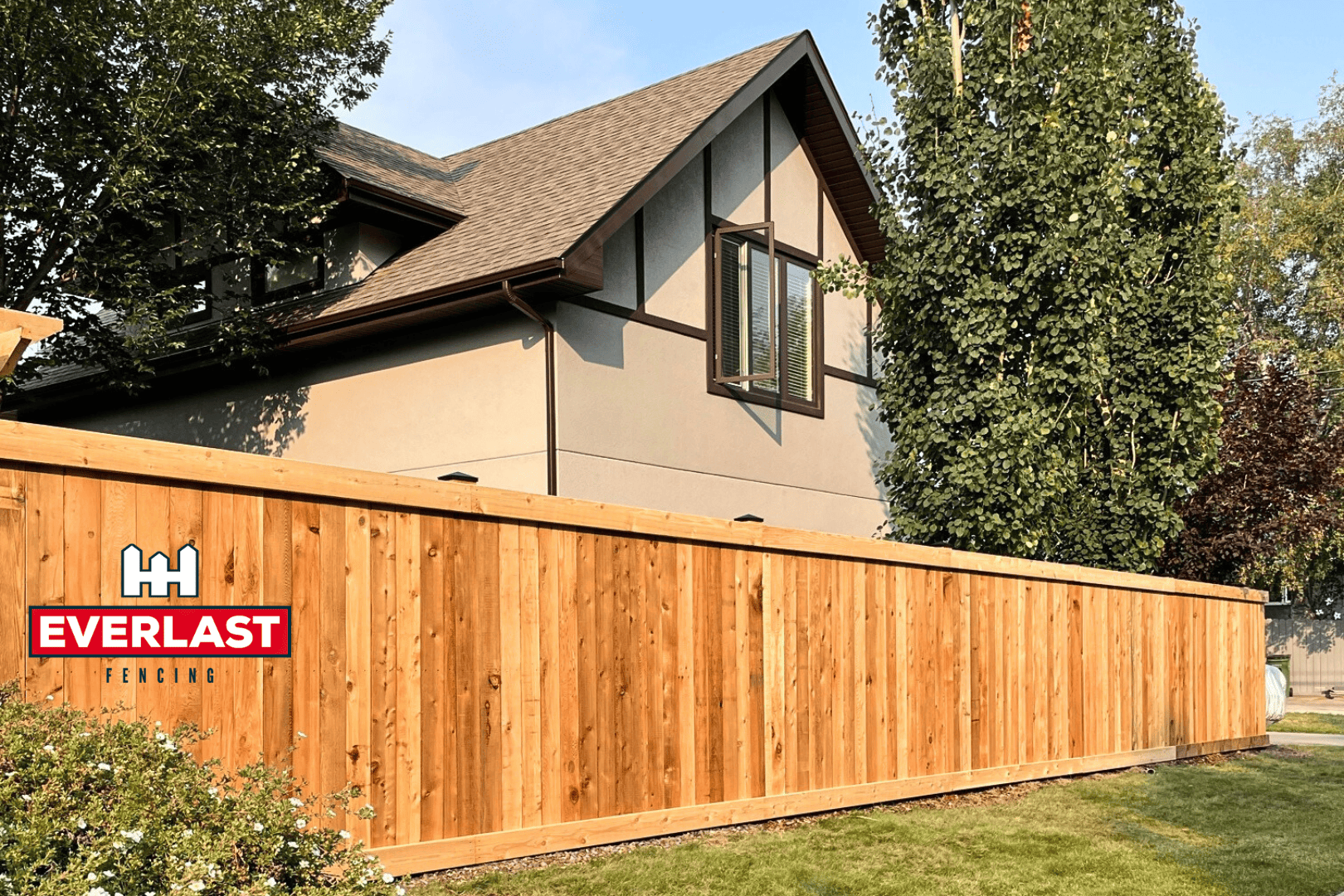 DIY vs. Professional Installation: What to Choose for Your Wood Fence in Edmonton